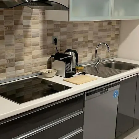 36th Floor Sky App Free Parking Апартаменти *