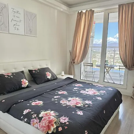 36th Floor Sky App Free Parking * Σκόπια