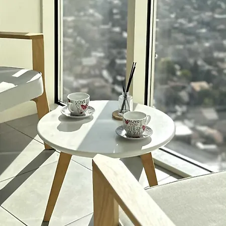 Διαμέρισμα 36th Floor Sky App Free Parking *