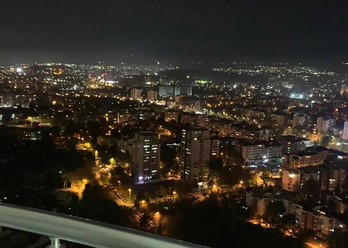 36th Floor Sky App Free Parking Apartment *